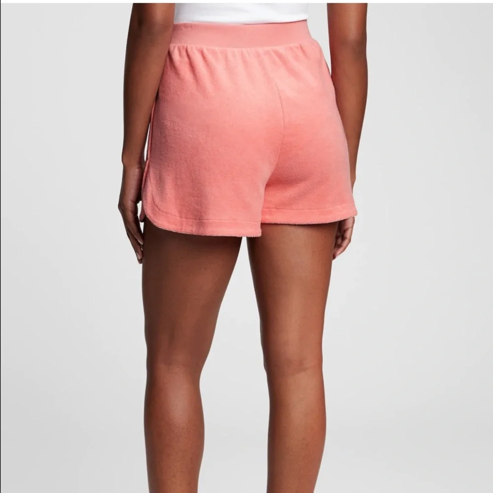 NWT GAP High Rise Towel Terry Shorts‎ - Quince Green